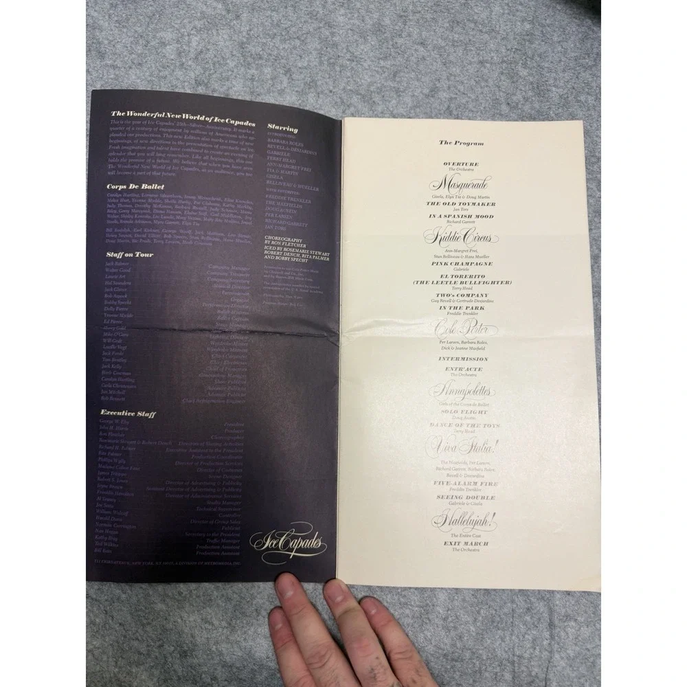 Vintage 1960s Ice Capades 25th anniversary‎ Program and Info book